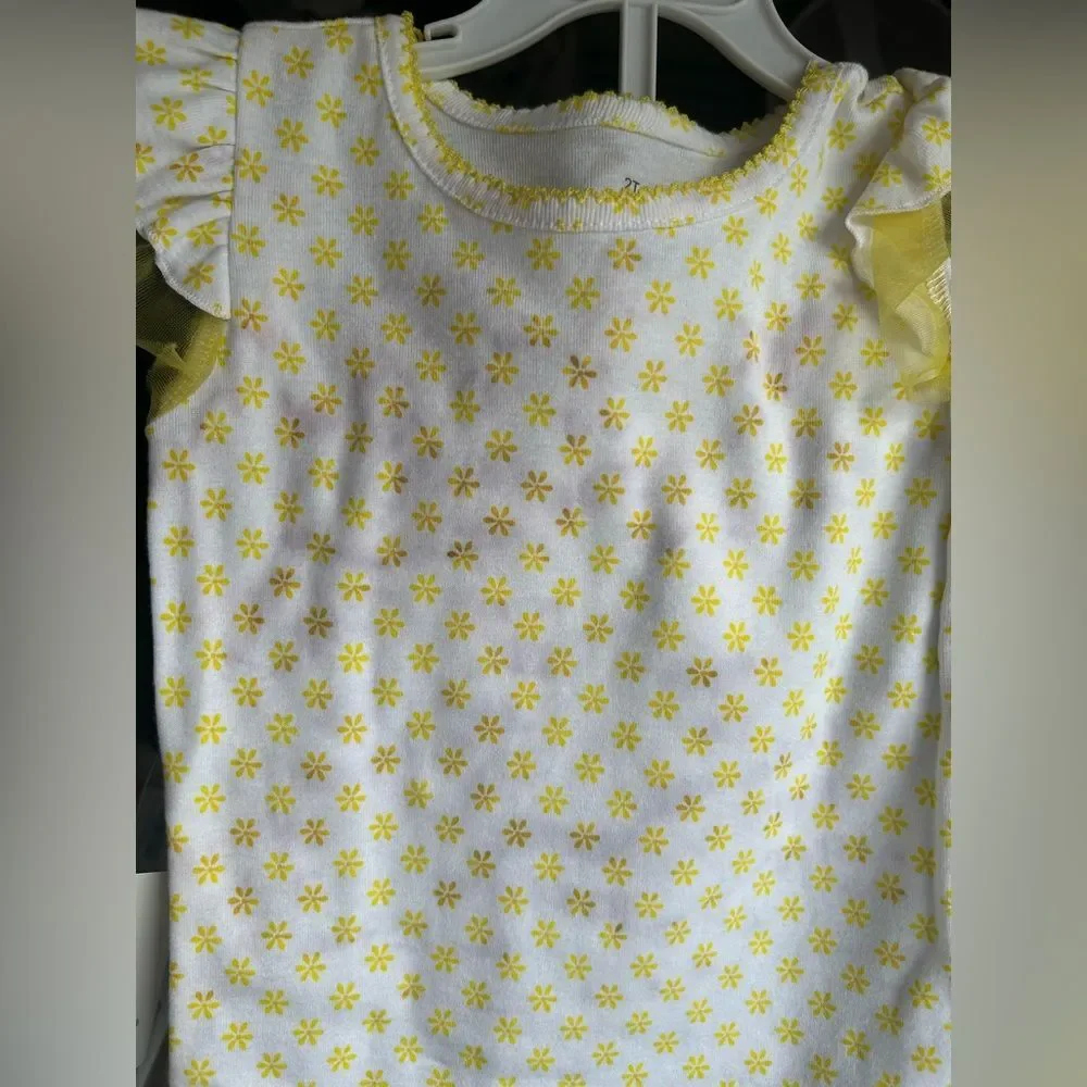 Start Up Kids Black & Yellow ‘Love You’ and Daisy design set, size 2T